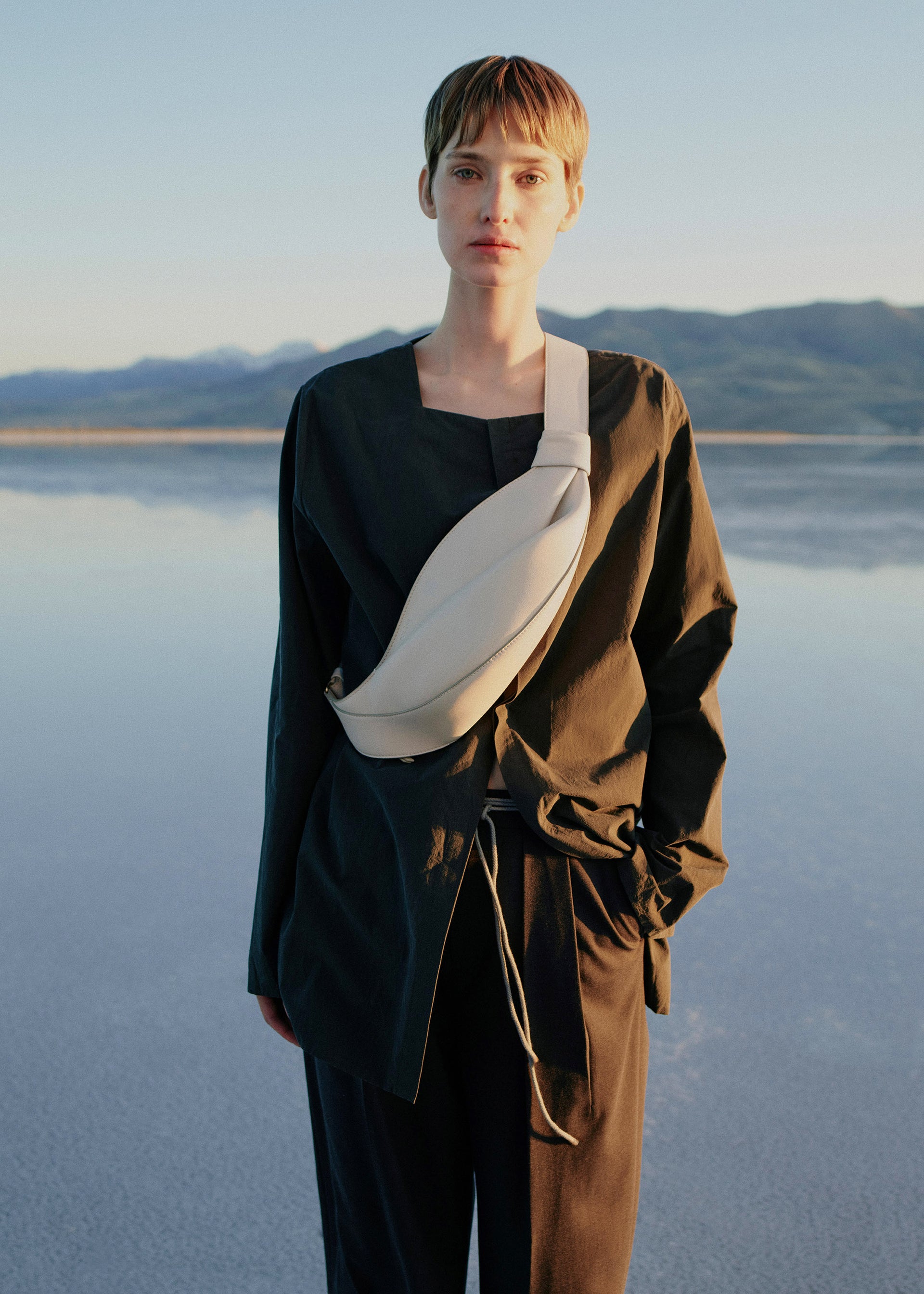 Neyu - 초크 화이트 스무스