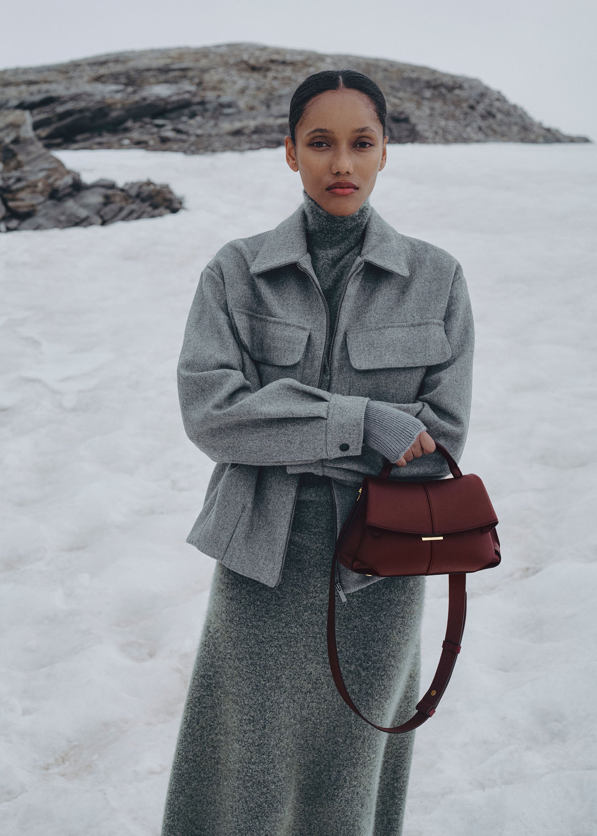 Mokki Mini - 블랙 체리 텍스처드