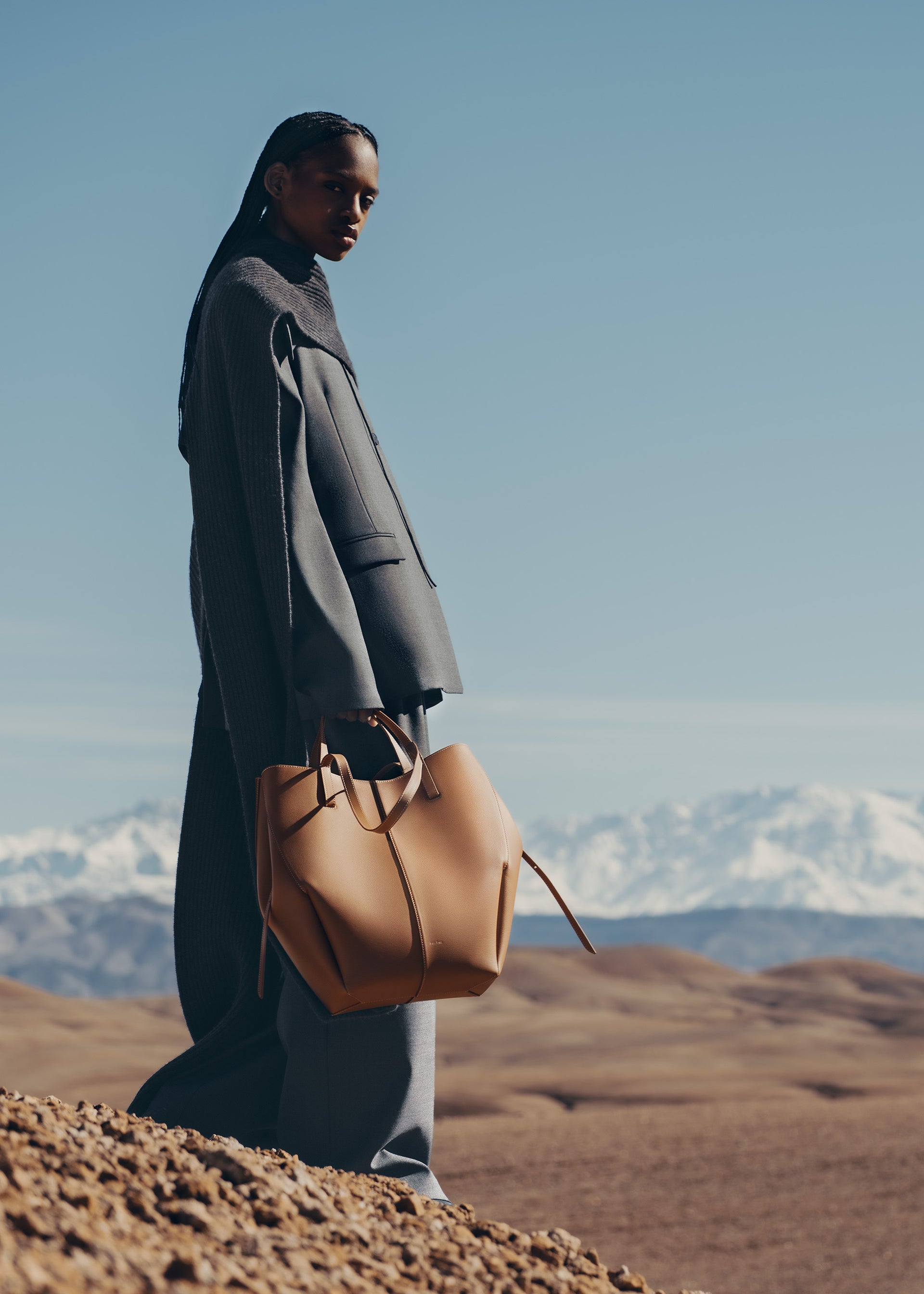 Cyme Tote(심 토트) - 카멜 텍스처드