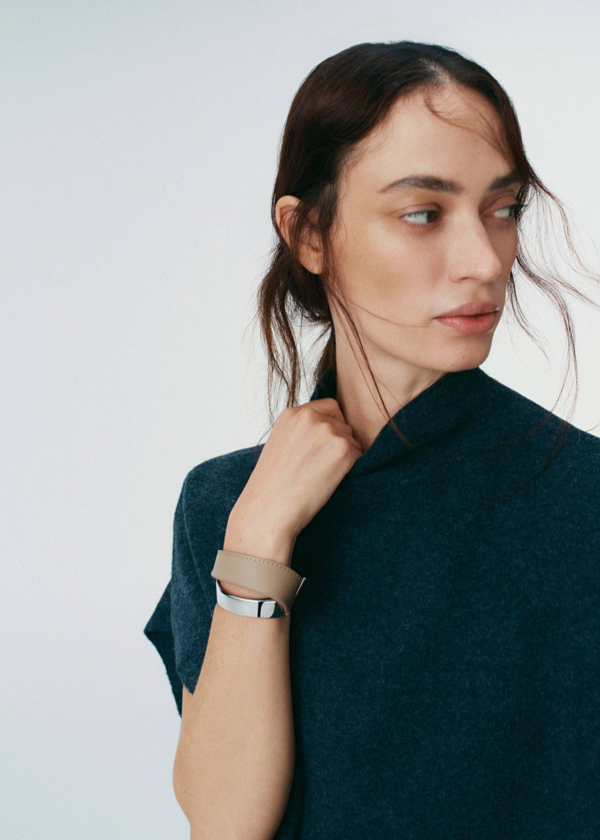 Ormé(오르메) 커프 팔찌 - 실버 토프 레더