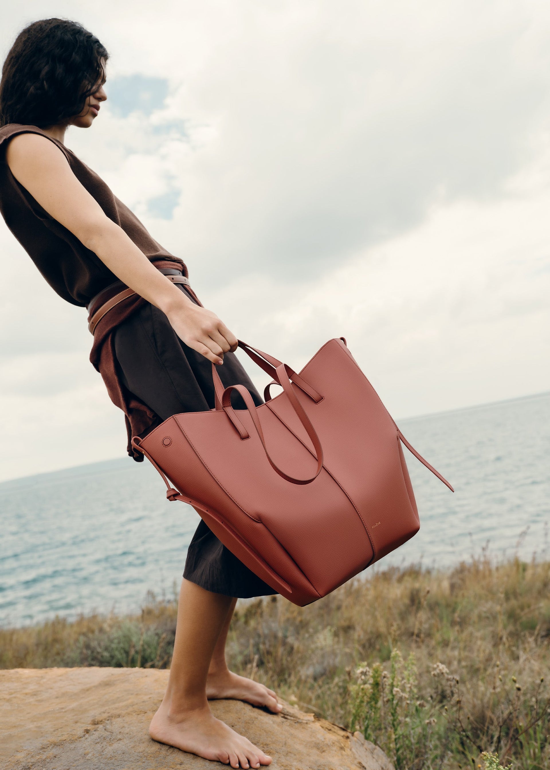 Cyme Tote(심 토트) - 테라코타 텍스처드